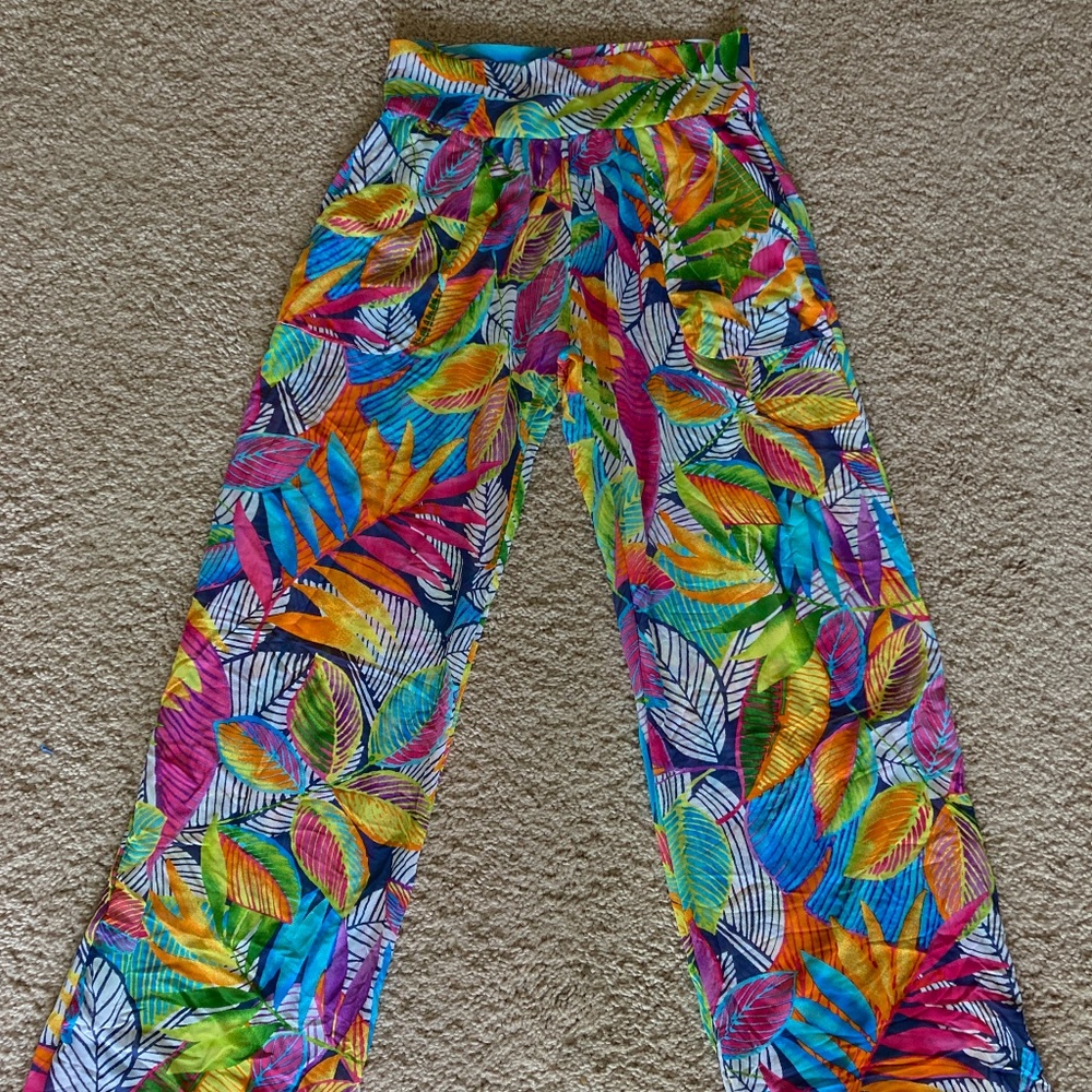 High-Waisted Resort Pants with Pockets